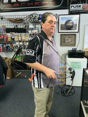 An archer with a Pro Hunt'R bow carrier sling